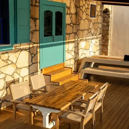 Appartement Uc Tarafi Denizli Cevrili Harika